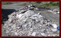 Les rebuts de démolition de cloisons sèches, de béton et de plastique ne sont pas acceptables pour le remblayage.